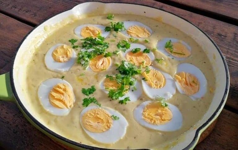 Eier in Senfsauce