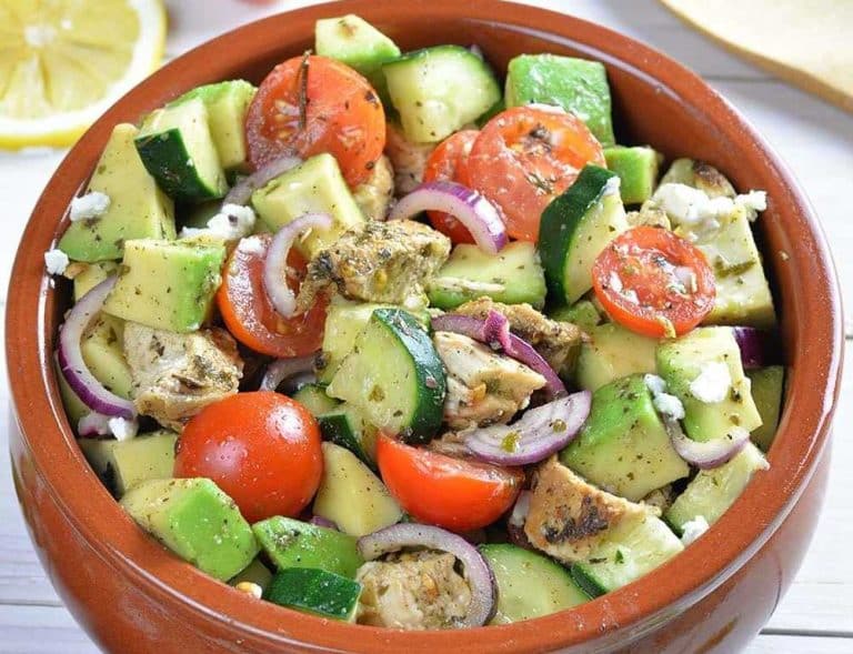 Dieser köstliche Salat entleert den Bauch und reinigt den Körper (Rezept)