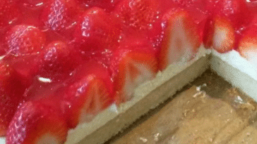 Erdbeerkuchen mit Vanillecreme