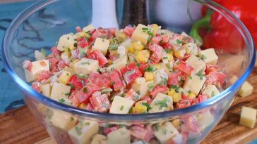 Schinken Salat mit Käse