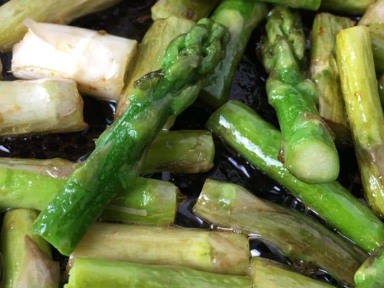 GRÜNER SPARGEL