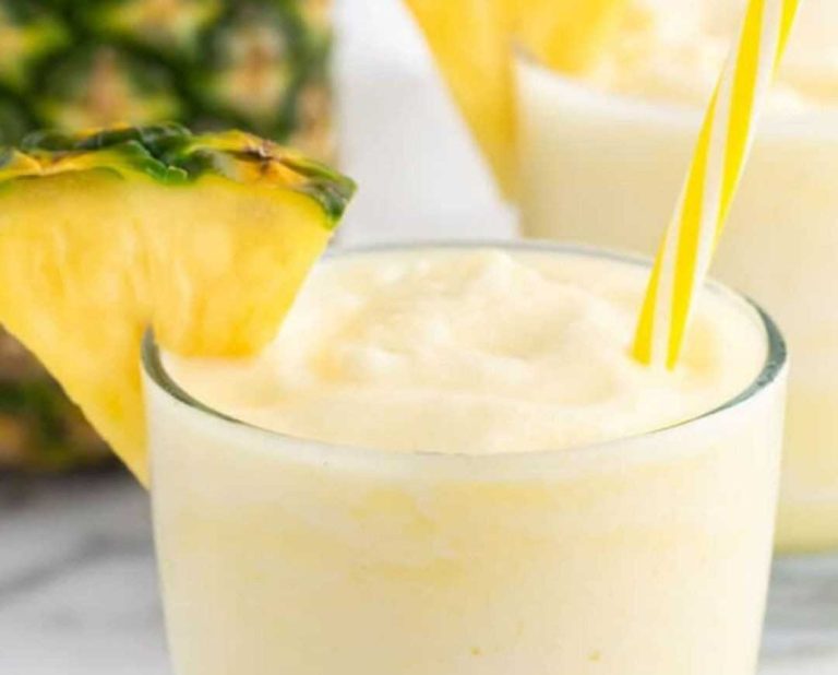 Pina Colada mit nur 4 Zutaten!