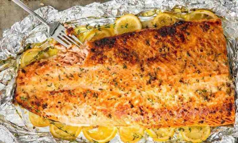Lachs in Knoblauch-Zitronen-Butter