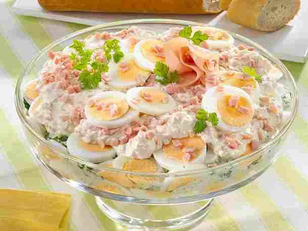 EIER SCHICHTSALAT