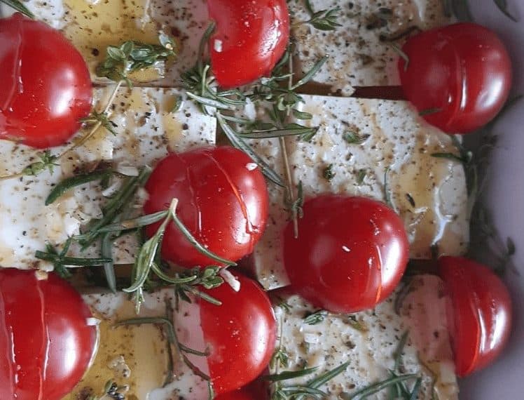 Gebackener Schafskäse (Ein schnelles Gericht, das sich hervorragend als Vorspeise eignet)