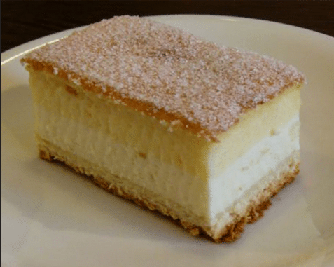 Dresdner Eierschecke – Kuchen ohne Boden mit Quark und Vanillepudding