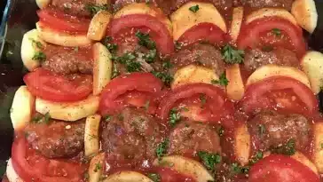 Kartoffel Kebab mit Frikadellen