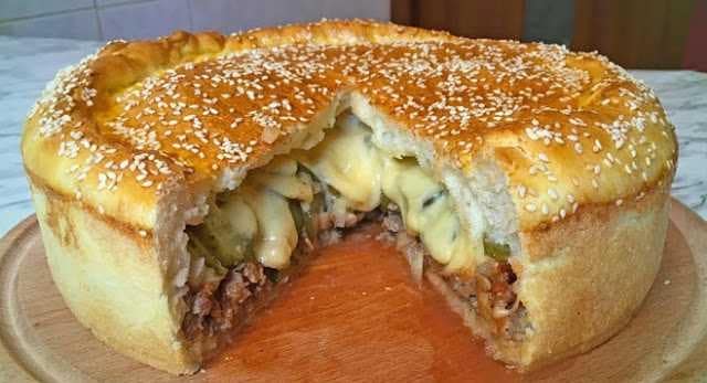 XXL Cheeseburger Kuchen, unglaublich lecker !