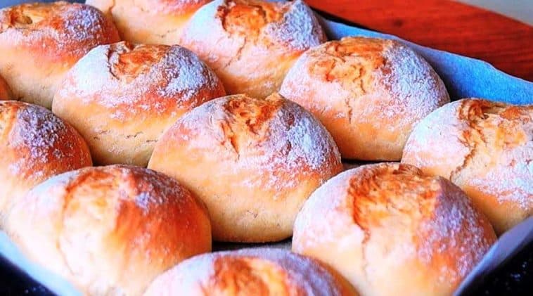 BRÖTCHEN, WIE VOM BÄCKER IN WENIGEN MINUTEN ZUBEREITET !