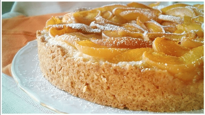 Eierlikörkuchen mit Marillen