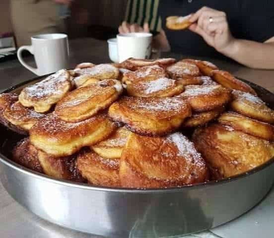 Gebratene Apfel Donuts