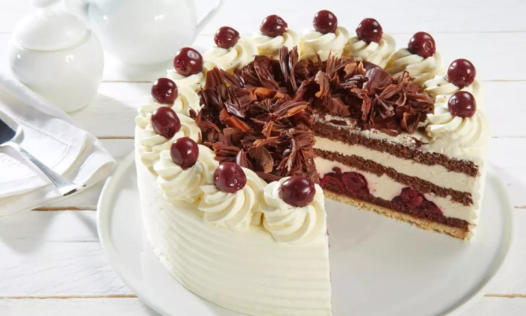 Schwarzwälder Kirschtorte aus Kitchen Impossible