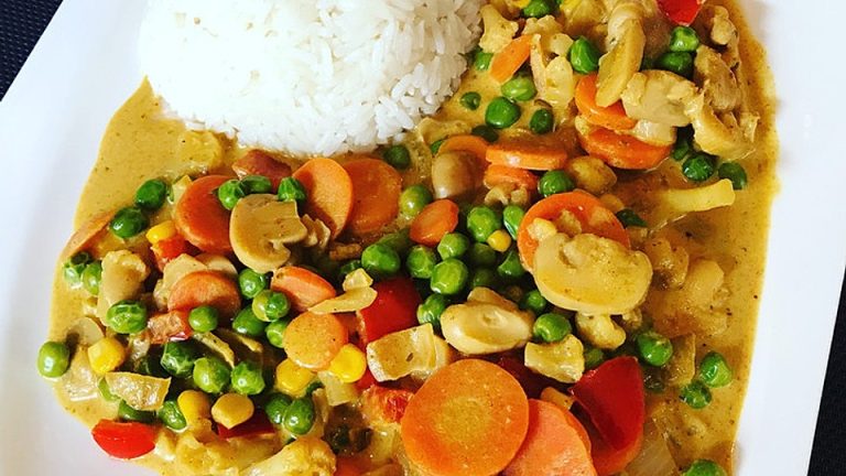 Veganes Gemüsecurry