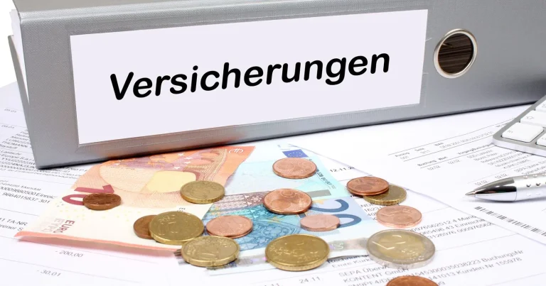 Welche Versicherungen sind für Selbstständige unverzichtbar?