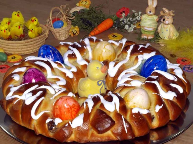 Osterkuchen Rezept / Osterzopf