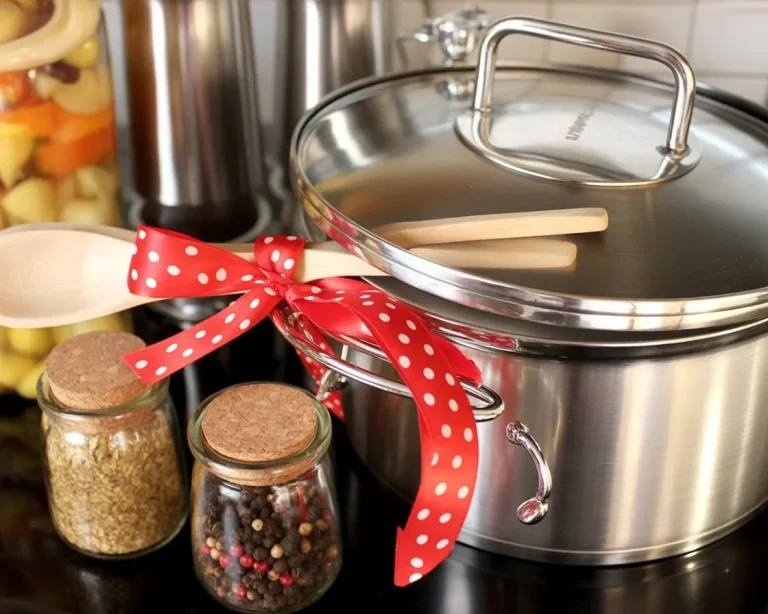 A variety of glutenfreie Rezepte for delicious meals, including breakfast, lunch, and dinner.