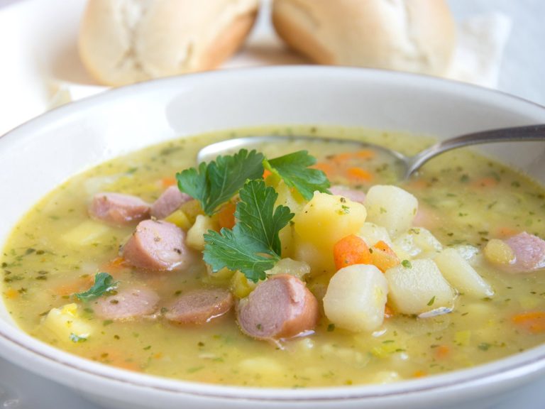 Kartoffelsuppe Rezept – Einfach, Deftig und Unwiderstehlich Lecker