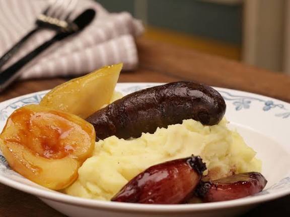 🥔🍎 Himmel und Erde – Kartoffeln mit Äpfeln und Wurst