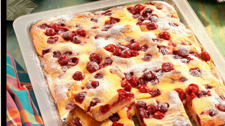 🍒 Kirsch-Schnitten vom Blech – perfekt für viele Personen & herrlich safti