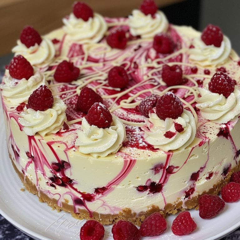Weiße-Schokolade-Himbeer-Cheesecake – Ein himmlischer Genuss, den du lieben wirst!