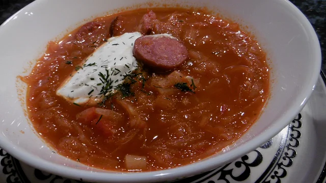 Sauerkrautsuppe nach traditionellem Rezept