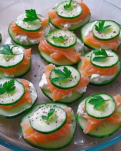 Gurken-Lachs-Häppchen