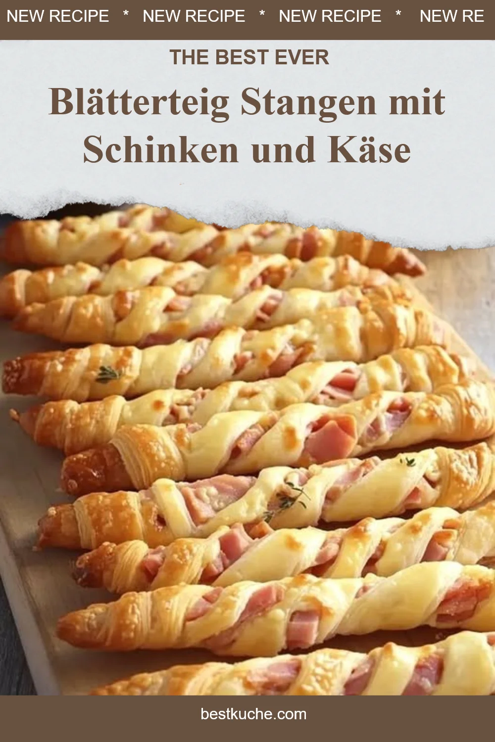 Blätterteig Stangen mit Schinken und Käse frisch gebacken