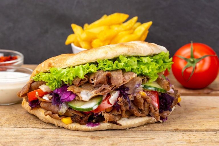 🥙 Döner im Brot – hausgemacht