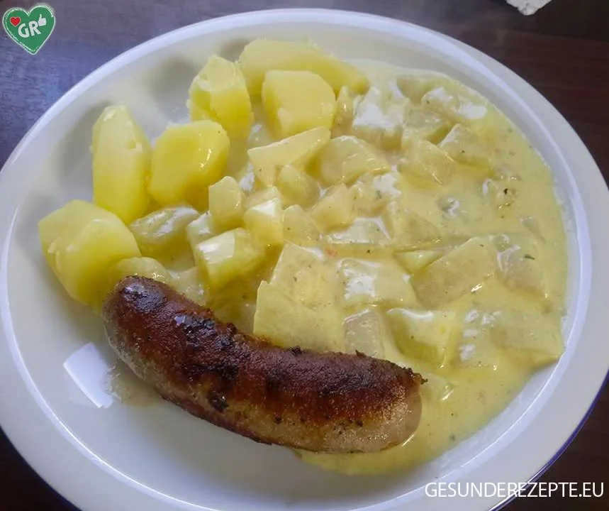 Kohlrabi mit Bratwurst und Kartoffeln