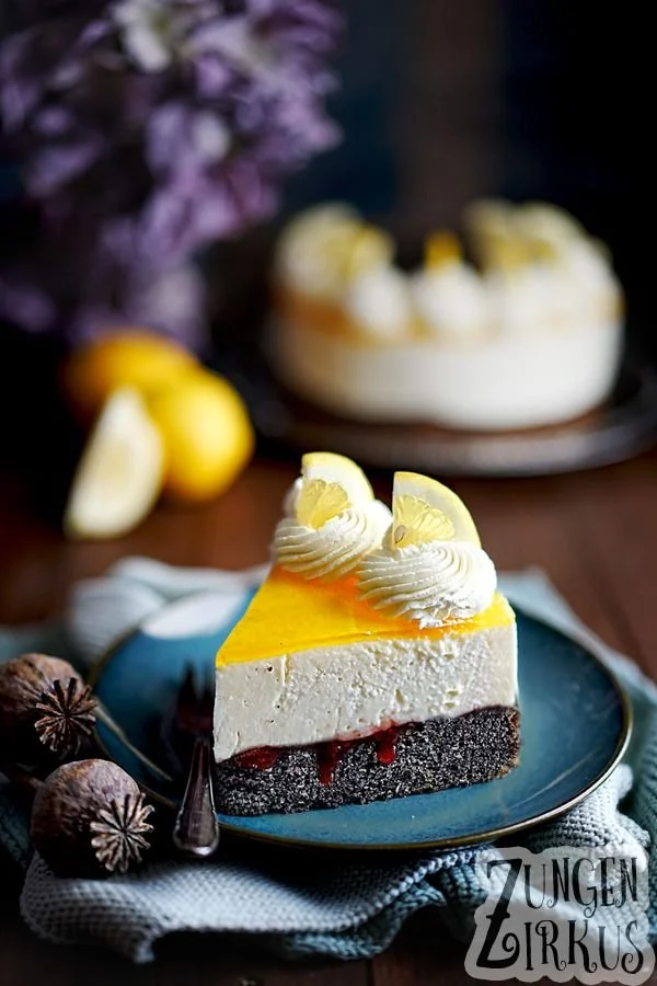 Zitronen-Mohn-Torte